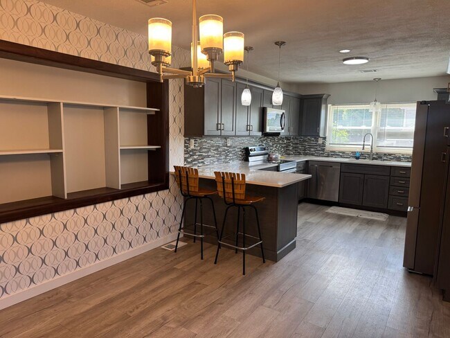 Foto del edificio - ROOM TO ROAM! SPACIOUS VIENNA RANCH-STYLE ...