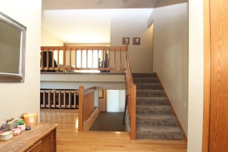 Building Photo - 2721 Westcliffe Dr