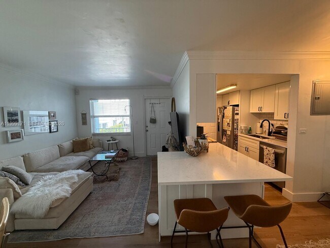 Foto del edificio - 801 Meridian Ave