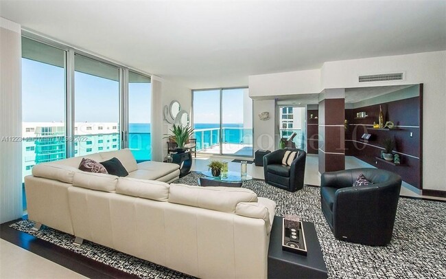 Building Photo - 4001 S Ocean Dr