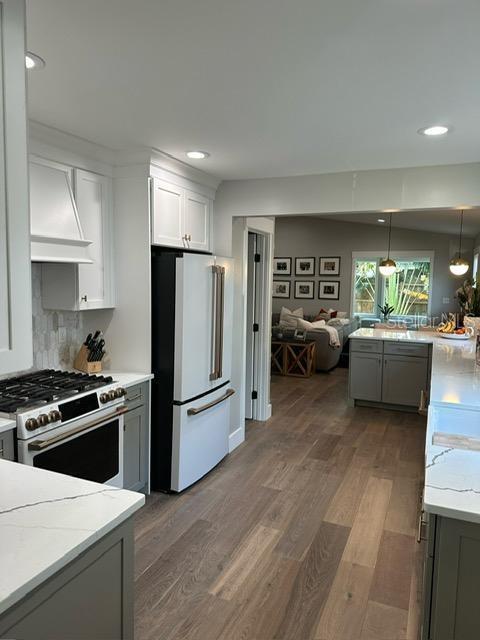 Foto del edificio - 2908 W San Rafael St