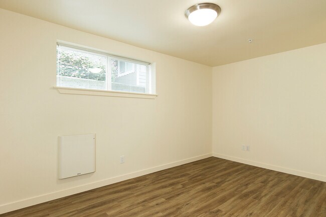 Foto del edificio - 2237 NW 59th-2