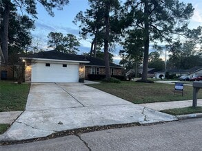 Building Photo - 9723 Halkirk St