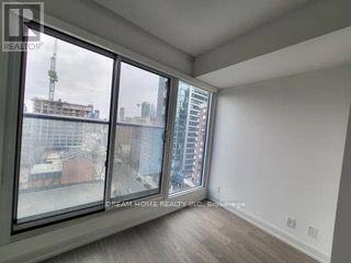 Photo du bâtiment - 181 Dundas St E