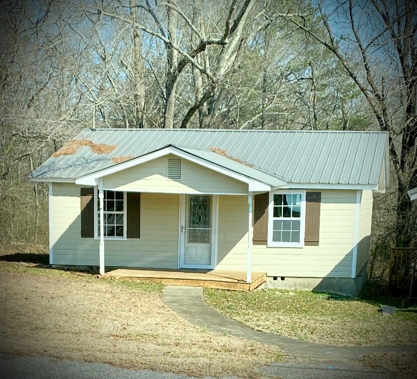 Foto principal - 114 33rd St N