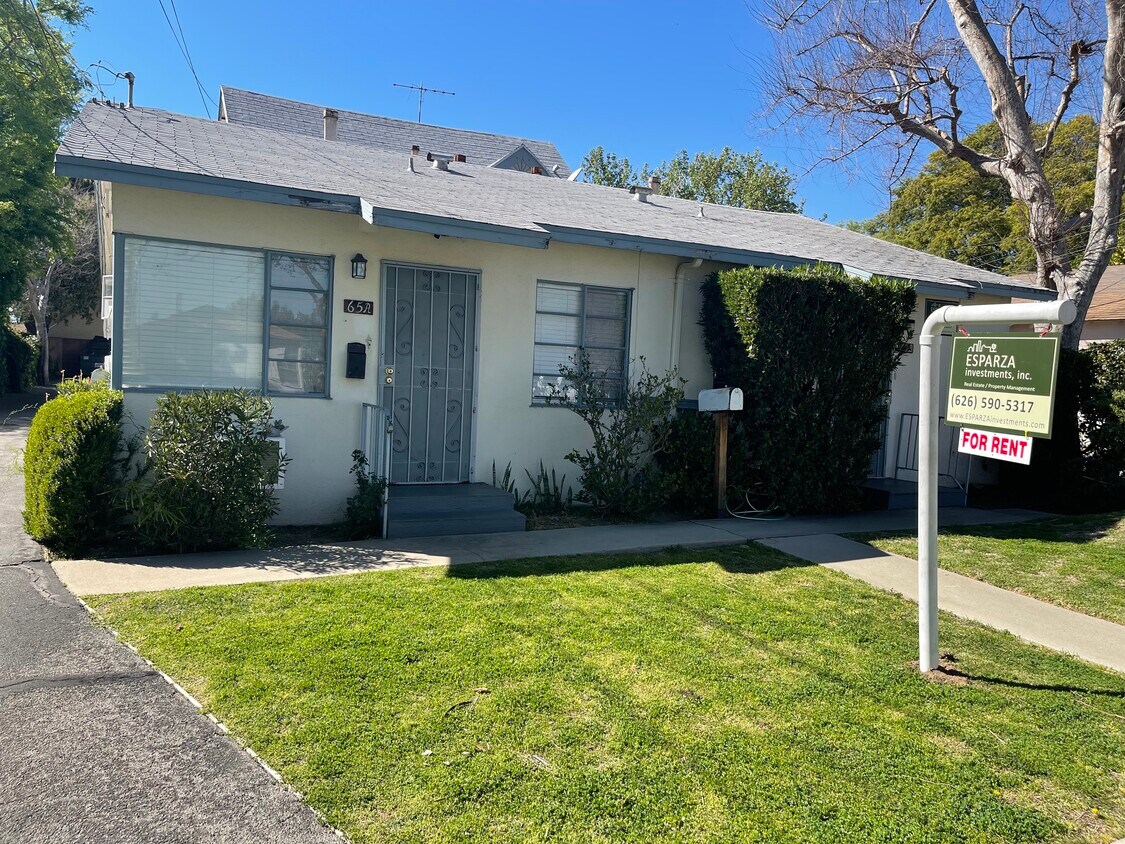 Primary Photo - 67 El Nido Ave