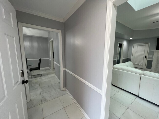 Building Photo - 10120 Sunlight Drive, Tuscaloosa, AL 35405