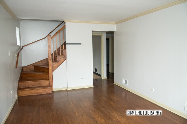 Foto del edificio - 7926 S Kostner Ave