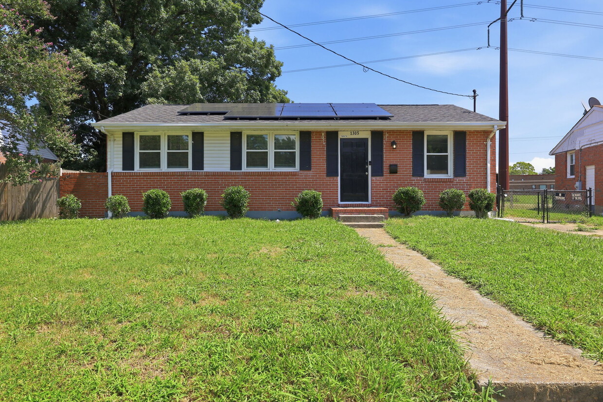 Photo - 1305 Yeadon Rd (Chesapeake, VA)