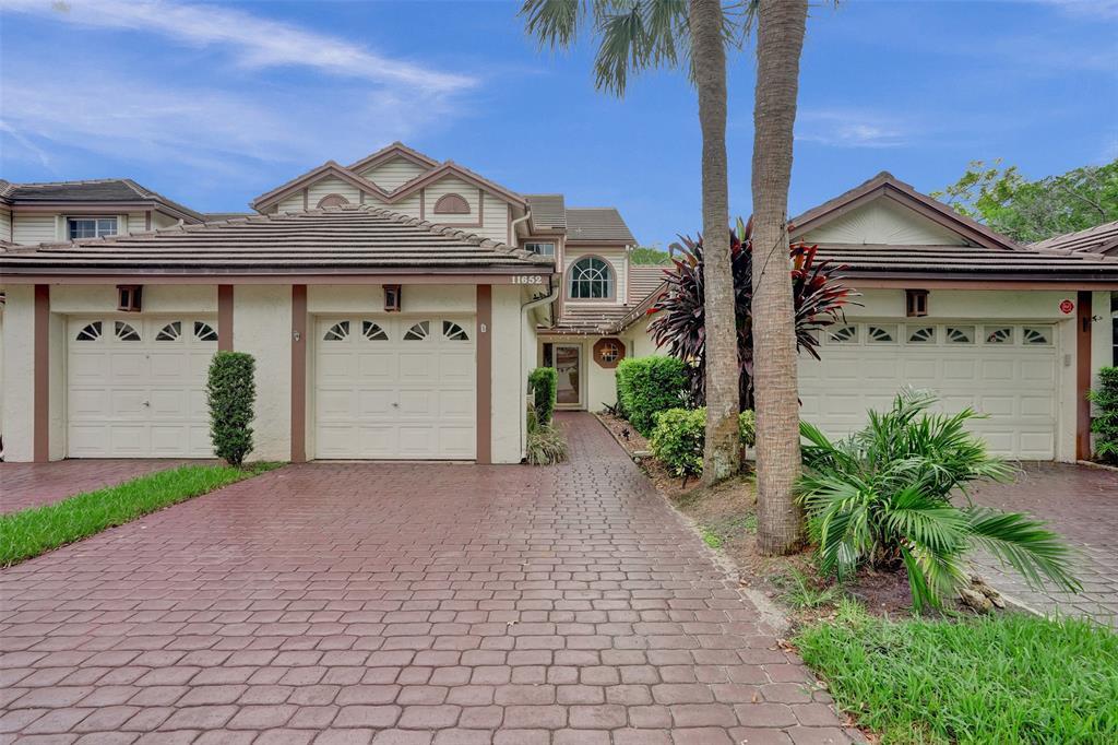 Foto principal - 11652 NW 19th Dr