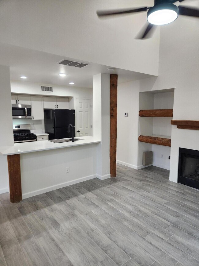 Foto del edificio - 24 Stratford Hall Cir