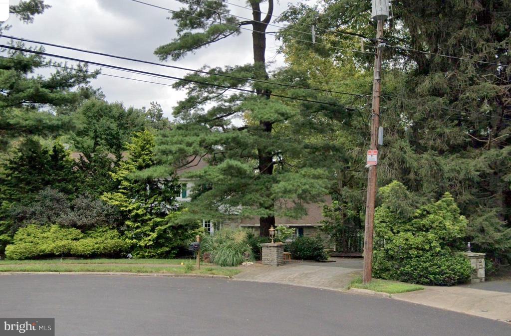 Primary Photo - 417 Wingate Rd