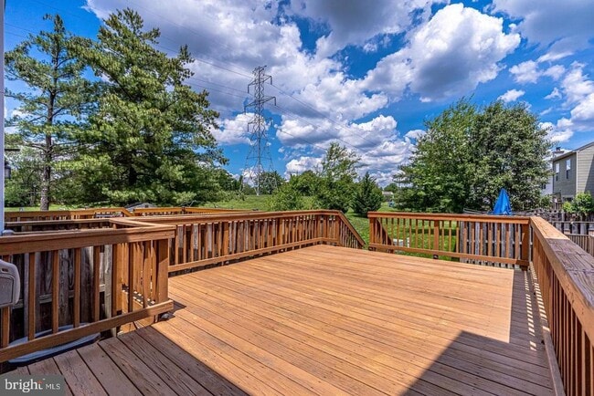Building Photo - 6628 High Valley Ln