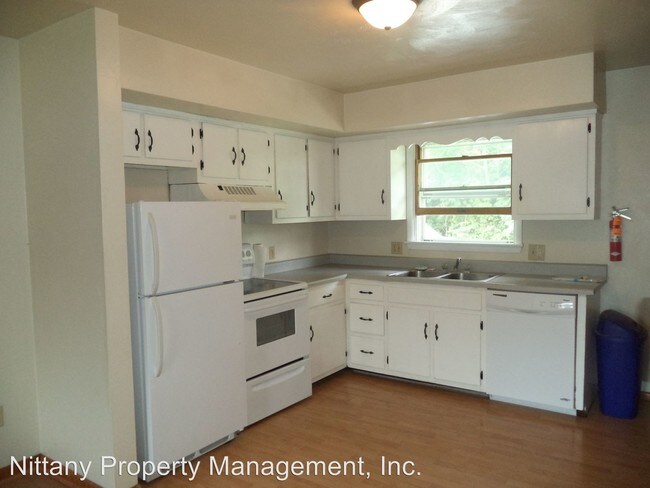 Building Photo - 1028 N Atherton St
