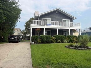 Building Photo - 4625 Schooner Rd