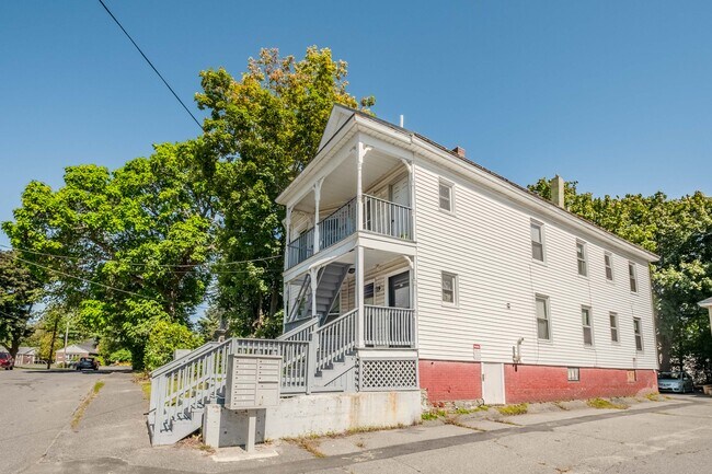 Building Photo - 35-45 Redington Street