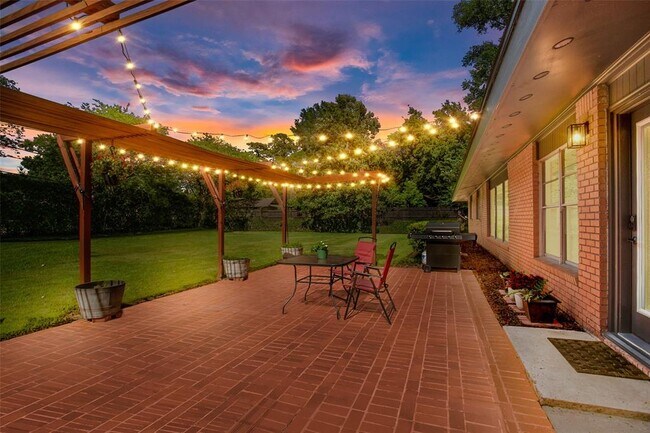 Foto del edificio - 3870 Wheat Dr