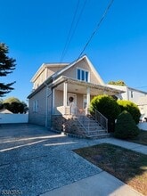 Building Photo - 133 Kipp Ave