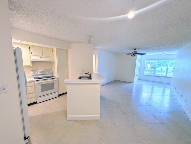 Foto del edificio - 437 Vista Isles Dr