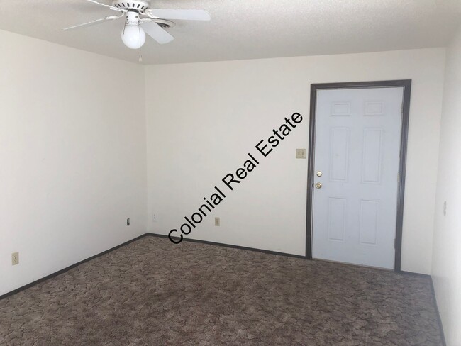 Foto del edificio - Spacious 1 bedroom 1 bathroom apartment.