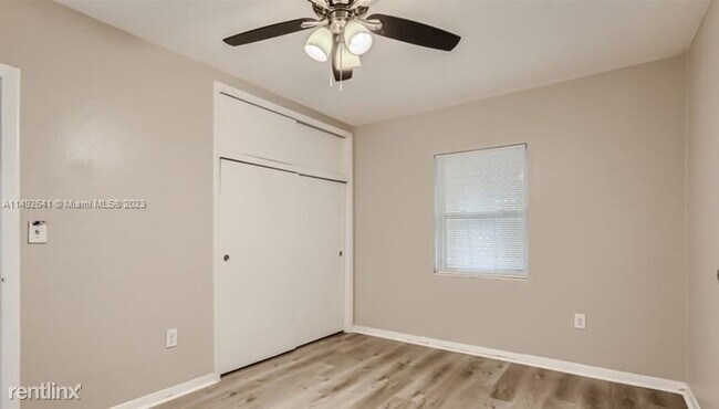 Building Photo - 3 br, 2 bath House - 948 NW 9th Ct