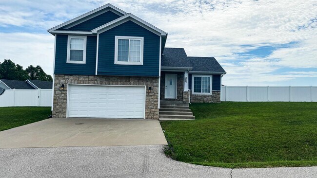 Building Photo - 20272 London Ln