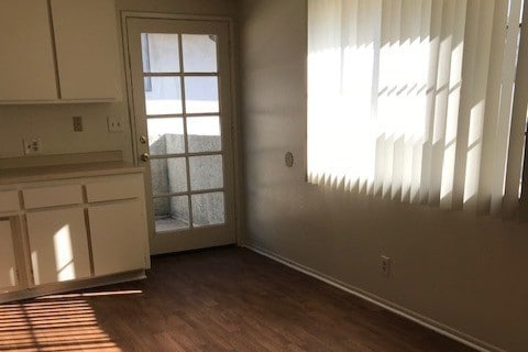 Building Photo - 317 N San Gabriel Ave