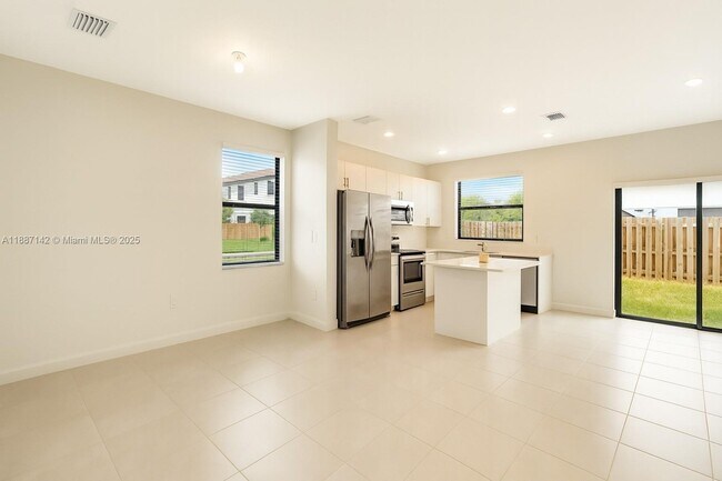 Foto del edificio - 11795 SW 246 Terrace