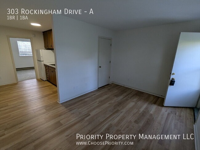 Foto del edificio - 303 Rockingham Dr