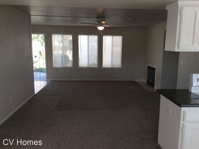 Foto del edificio - 7127 N Antioch Ave