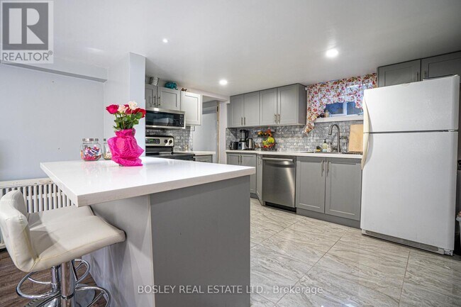 Photo du bâtiment - 3 Lakehurst Dr