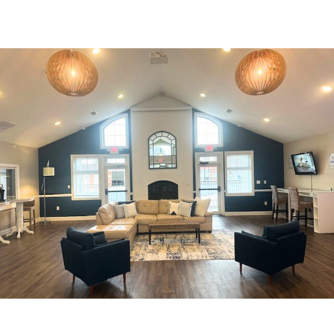 Rental Office - Village at the Arbors