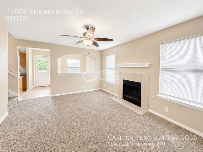 Foto del edificio - 15007 Chamberlain Ct