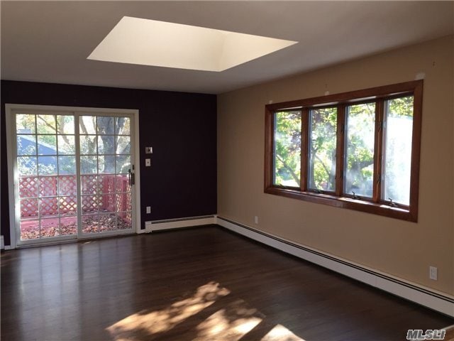 Foto del edificio - 556 N Greene Ave