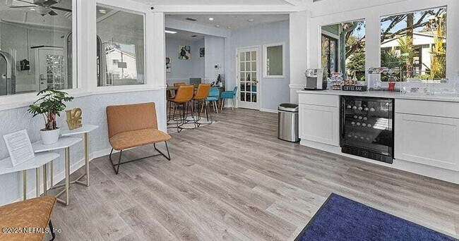 Foto del edificio - 2768 Jimmy Buffett Mem Hwy