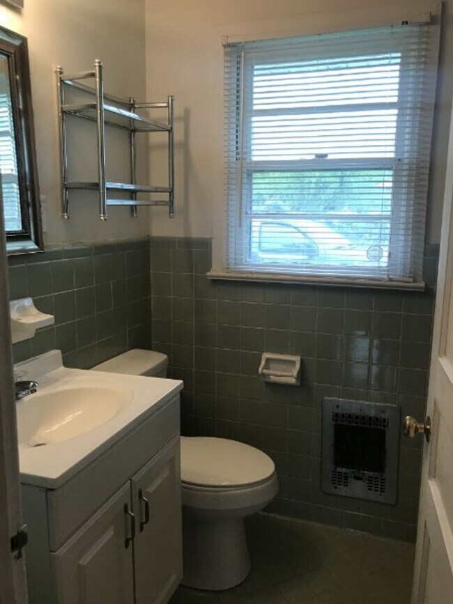 Foto del edificio - 603 Long Hollow Pike