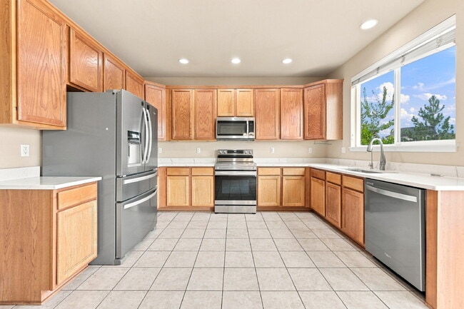 Building Photo - 15830 Abbeylara Ln