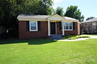 Building Photo - 2212 Andover Ct