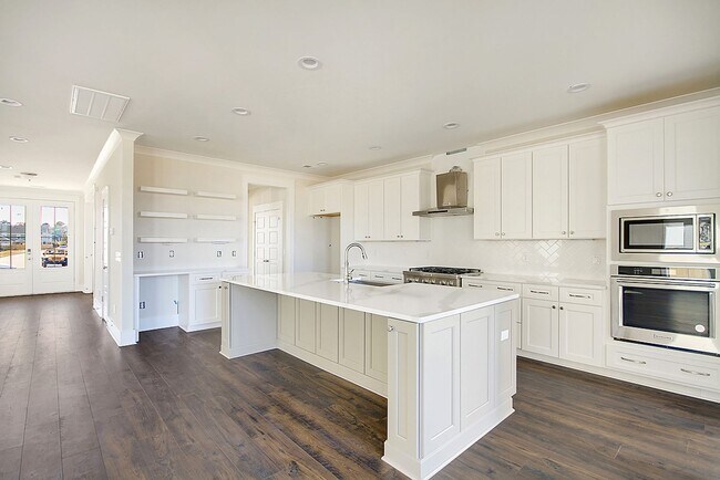 Foto del edificio - Lakeside Living in the Heart of Carnes Cro...