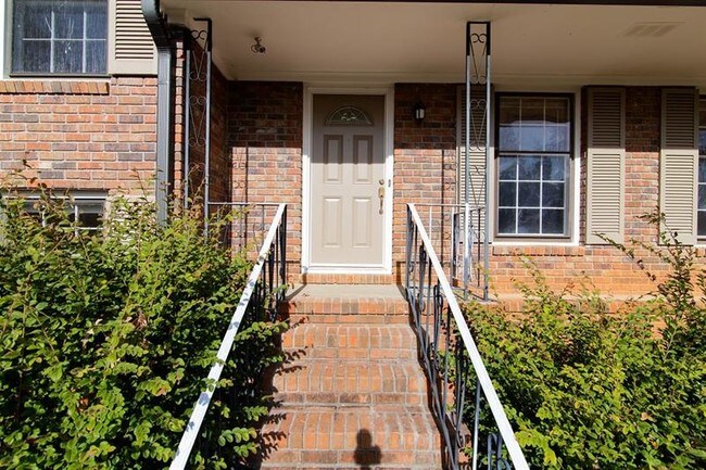 Foto del edificio - 3860 Stilesboro Rd NW