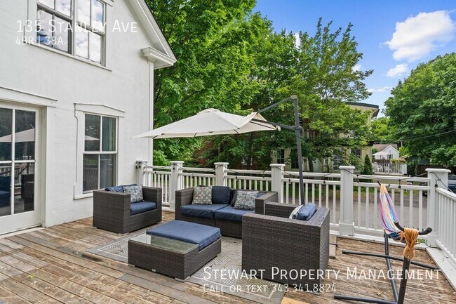 Building Photo - 135 Stanley Ave