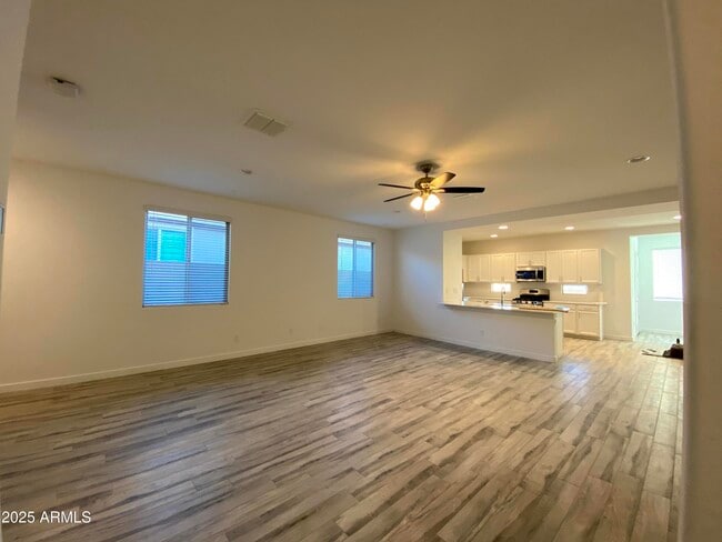 Foto del edificio - 2211 W Park St