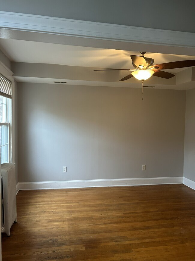 Foto del edificio - 1039 Quebec Pl NW