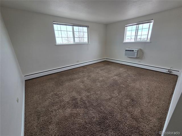 Foto del edificio - 197 E Powers Ave