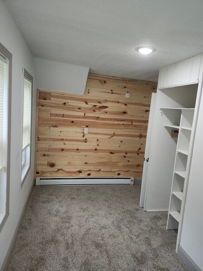 Foto del edificio - 166 S 1st St