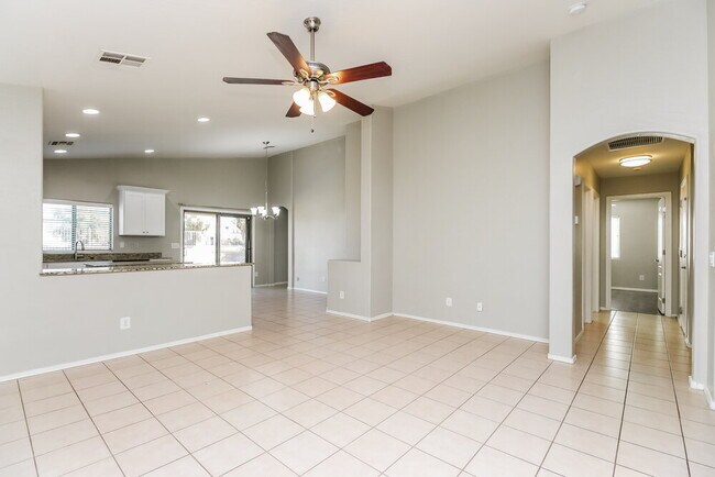 Foto del edificio - 22272 E Via del Rancho