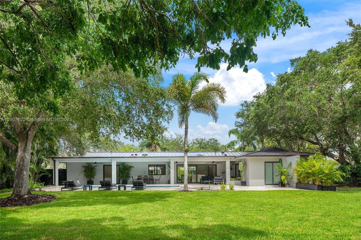 Foto principal - 15121 SW 69th Ct