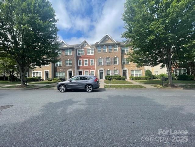 Building Photo - 7115 Brighton Park Dr