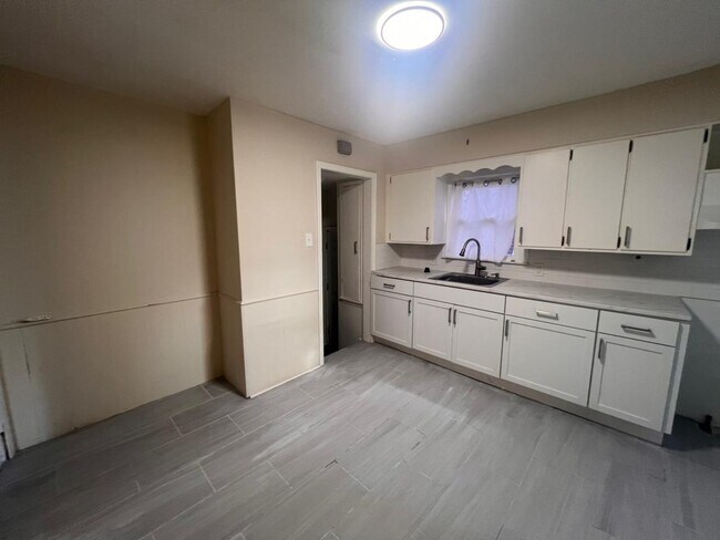Foto del edificio - 8032 Vaughan St