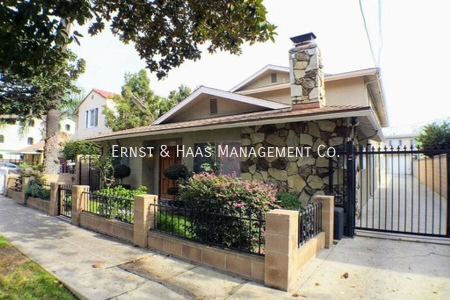 Foto principal - 436 Almond Ave